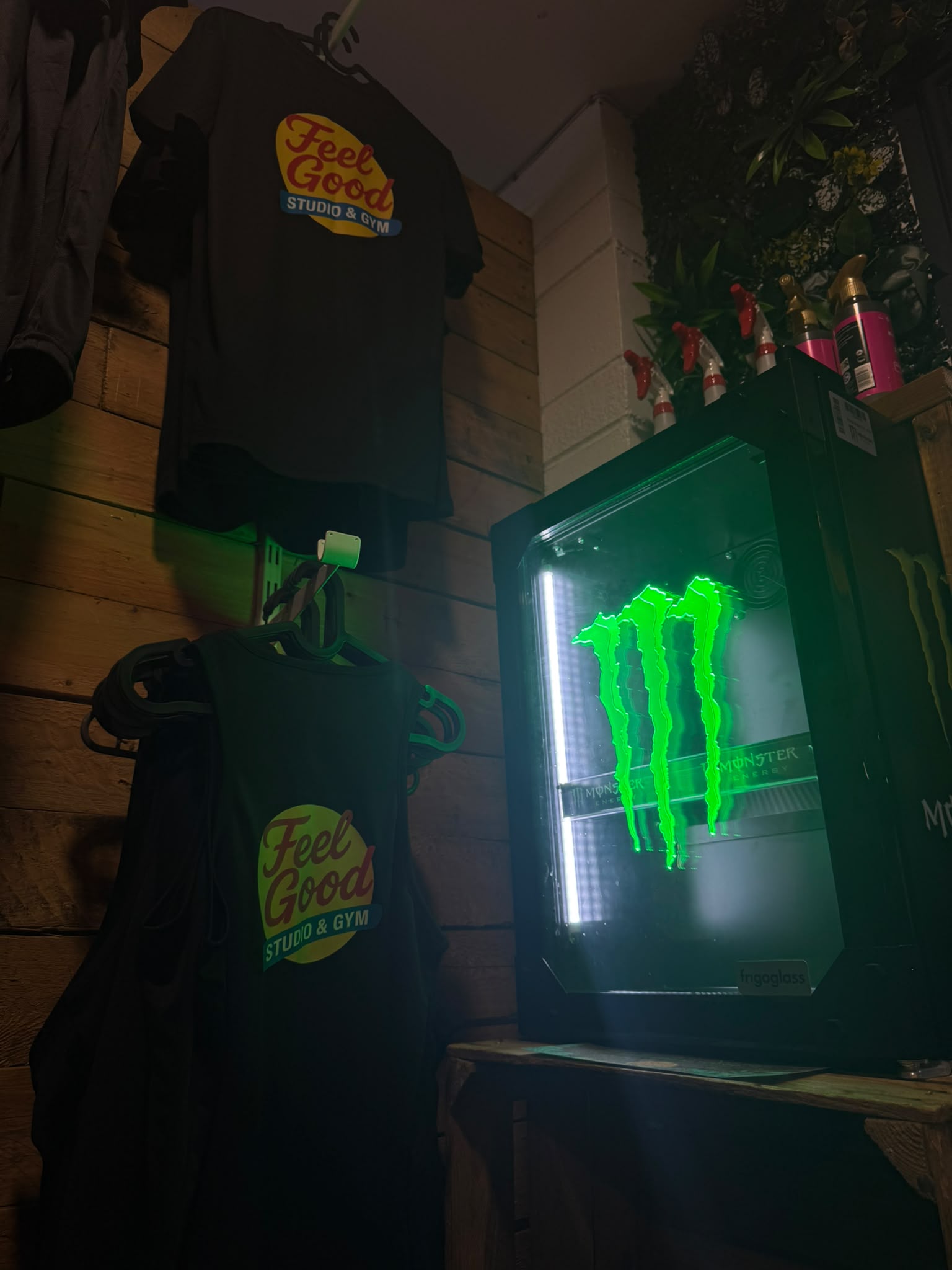 The shake bar fridge